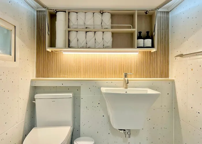 Apartment #new #seoul #hongdae #3bds #1ba #private #1fl Sabrina In Yeonnam *