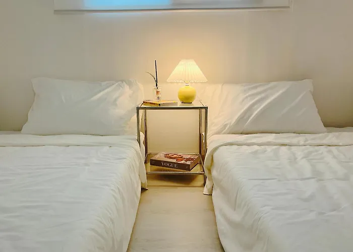 Apartment #new #seoul #hongdae #3bds #1ba #private #1fl Sabrina In Yeonnam Seoul